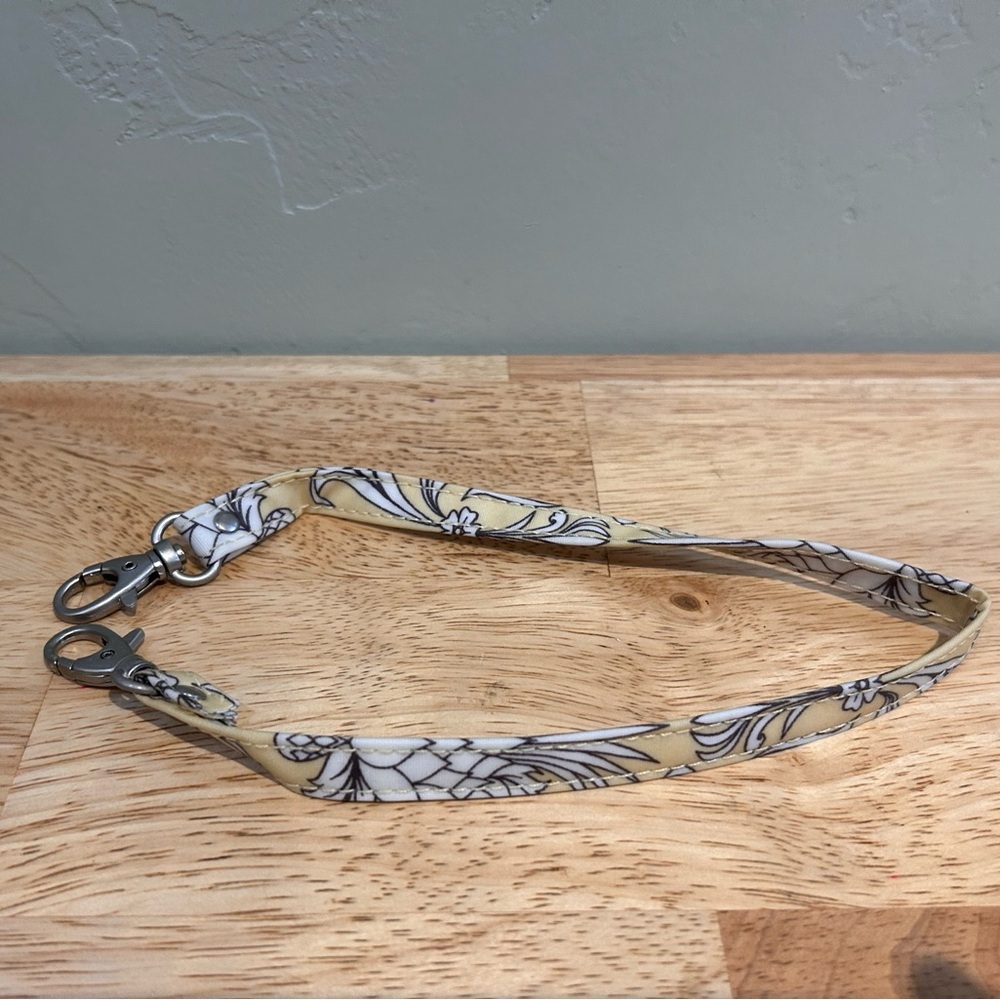 eMILIE SLOAN seattle pastel yellow wristlet. White Lotus Flower Pattern. NEW! - Picture 3 of 11
